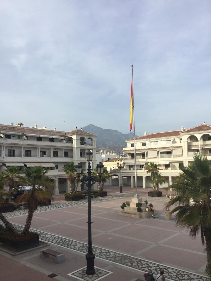 Plaza De Espana Boutique Apartment Nerja Bagian luar foto